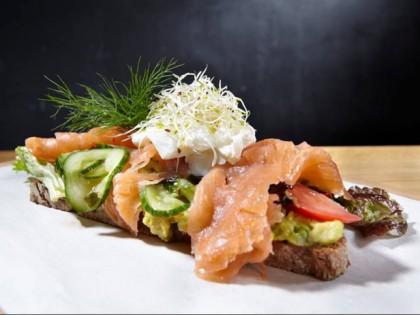 照片: Hatari Pf&amp;auml;lzer Stube